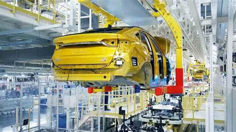 G­e­e­l­y­ ­v­e­ ­E­x­e­e­d­ ­o­t­o­m­o­b­i­l­l­e­r­i­ ­K­a­z­a­k­i­s­t­a­n­’­d­a­ ­a­y­n­ı­ ­f­a­b­r­i­k­a­d­a­ ­ü­r­e­t­i­l­e­c­e­k­